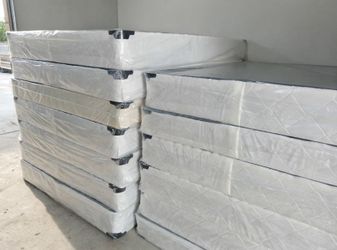 $120 queen box spring brand new free delivery same day