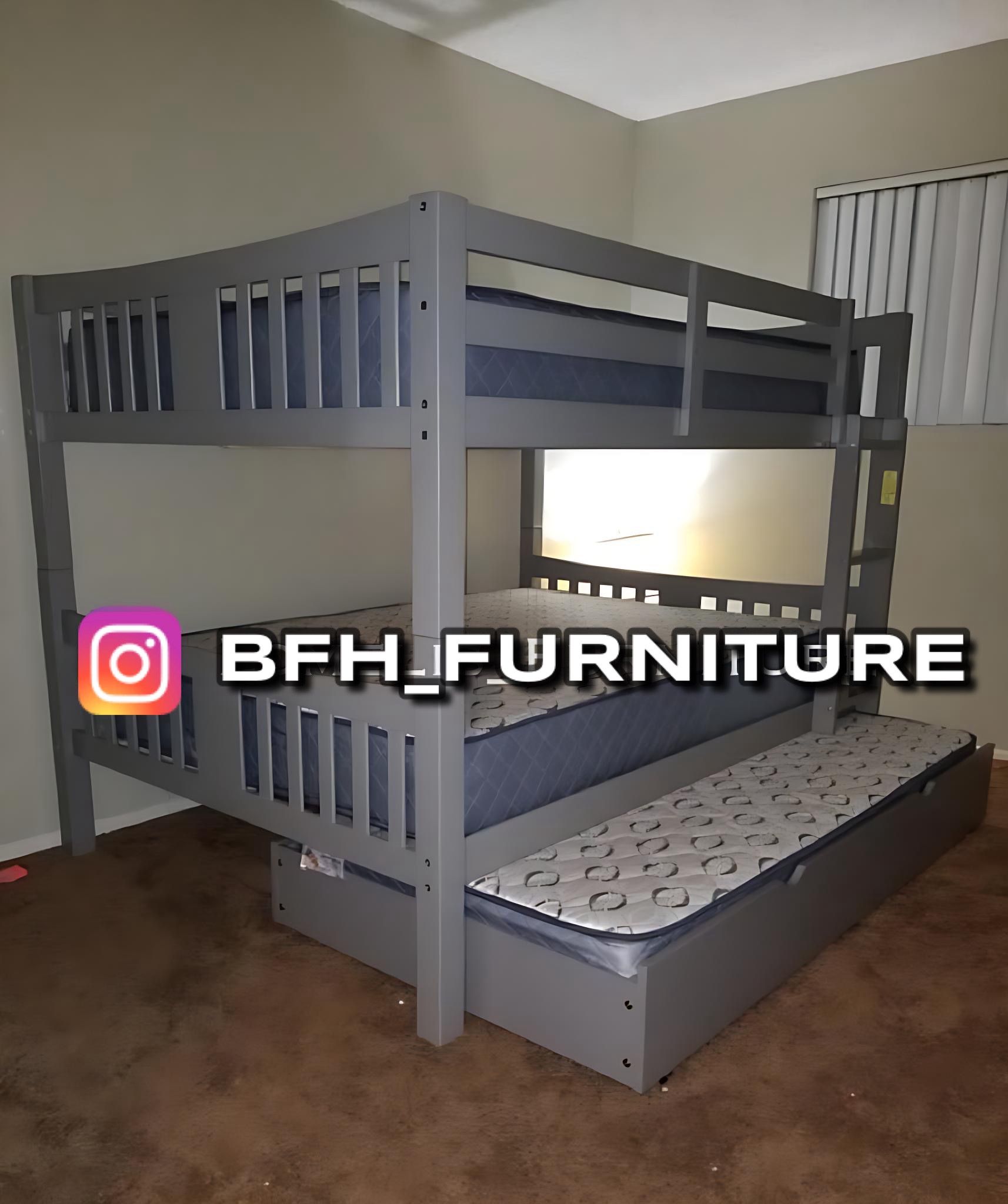 Full/Full/Twin Gray Wooden Bunkbed w. Ortho Mattresses Included