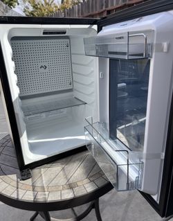 Dometic Mini Fridge