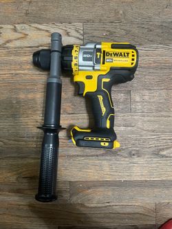 Dewalt hammer drill Brushless 20v. $120 tool only pick up in Van Nuys