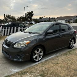 Toyota Matrix S 