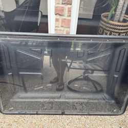 44-50 Inch Anti-Glare Outdoor TV Enclosure with Fan-The TV