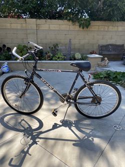 GIANT bike