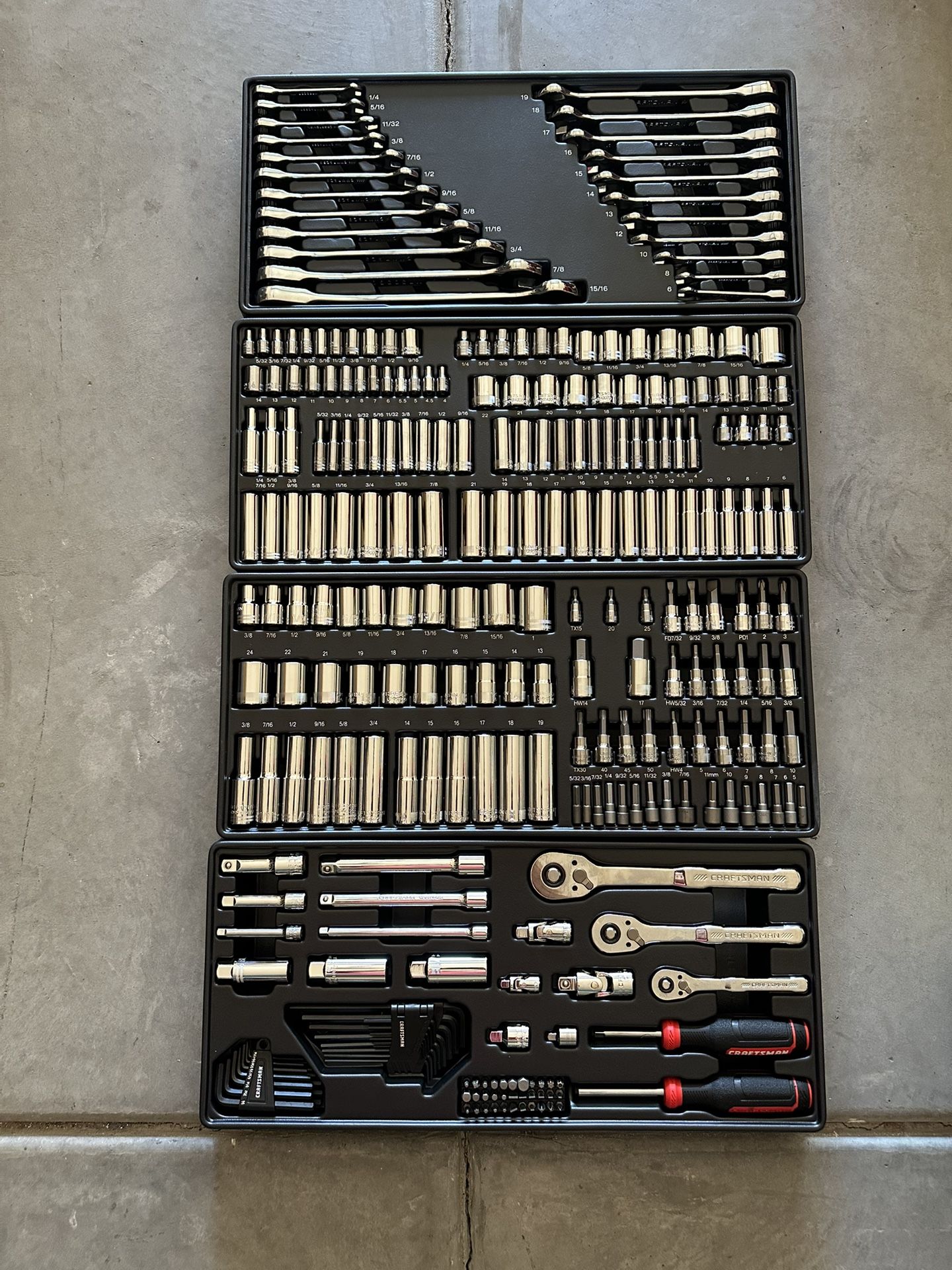 Craftsman 298 Piece Tool Set In Trays New