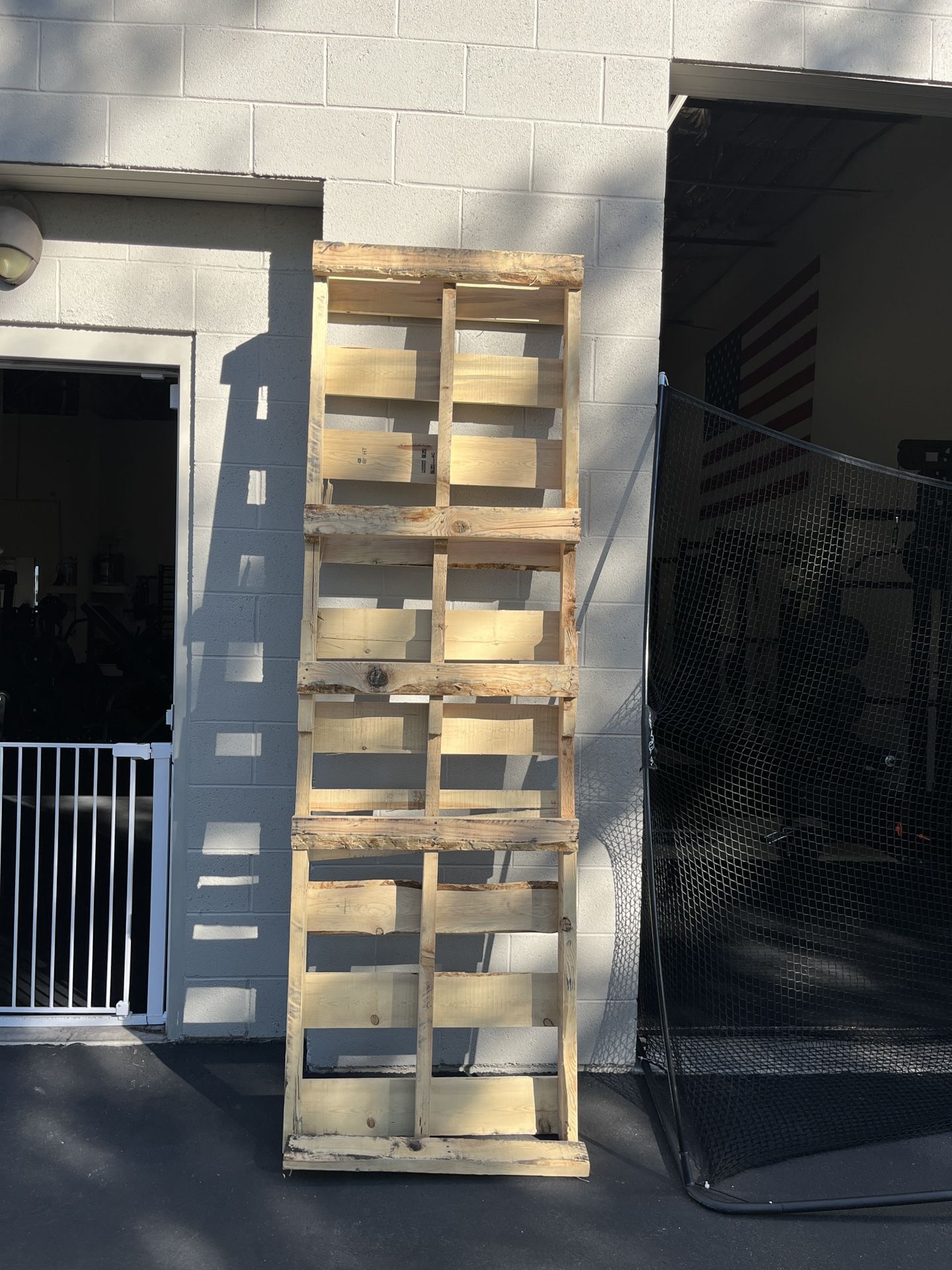 FREE Pallet