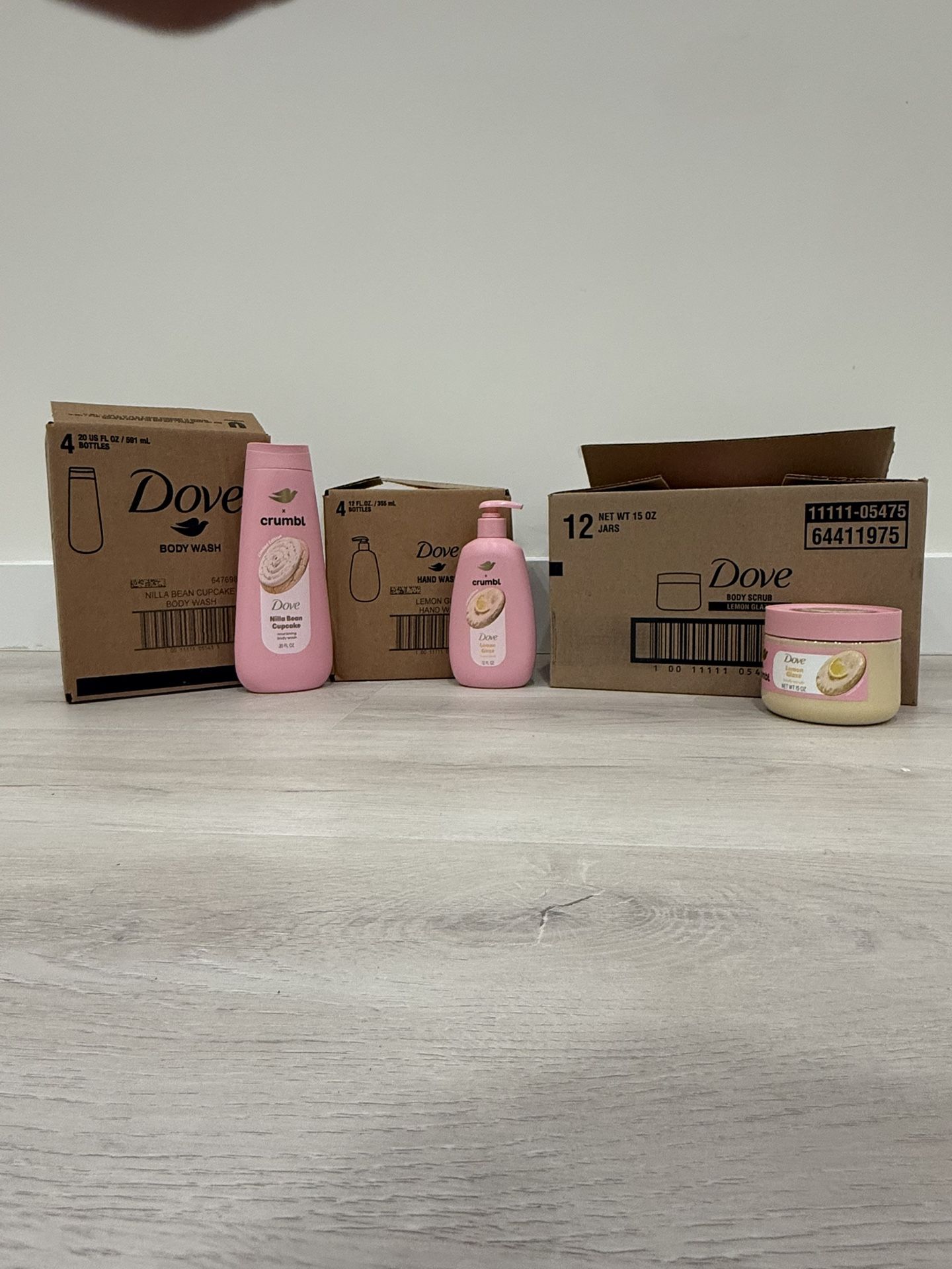 Dove crumbl lemon glaze body,hand wash,scrub