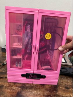 Barbies with all accessories