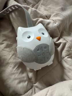 Baby portable white noise machine