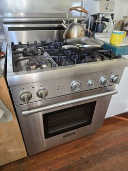 Thermador Pro Harmony Range Stove / Oven