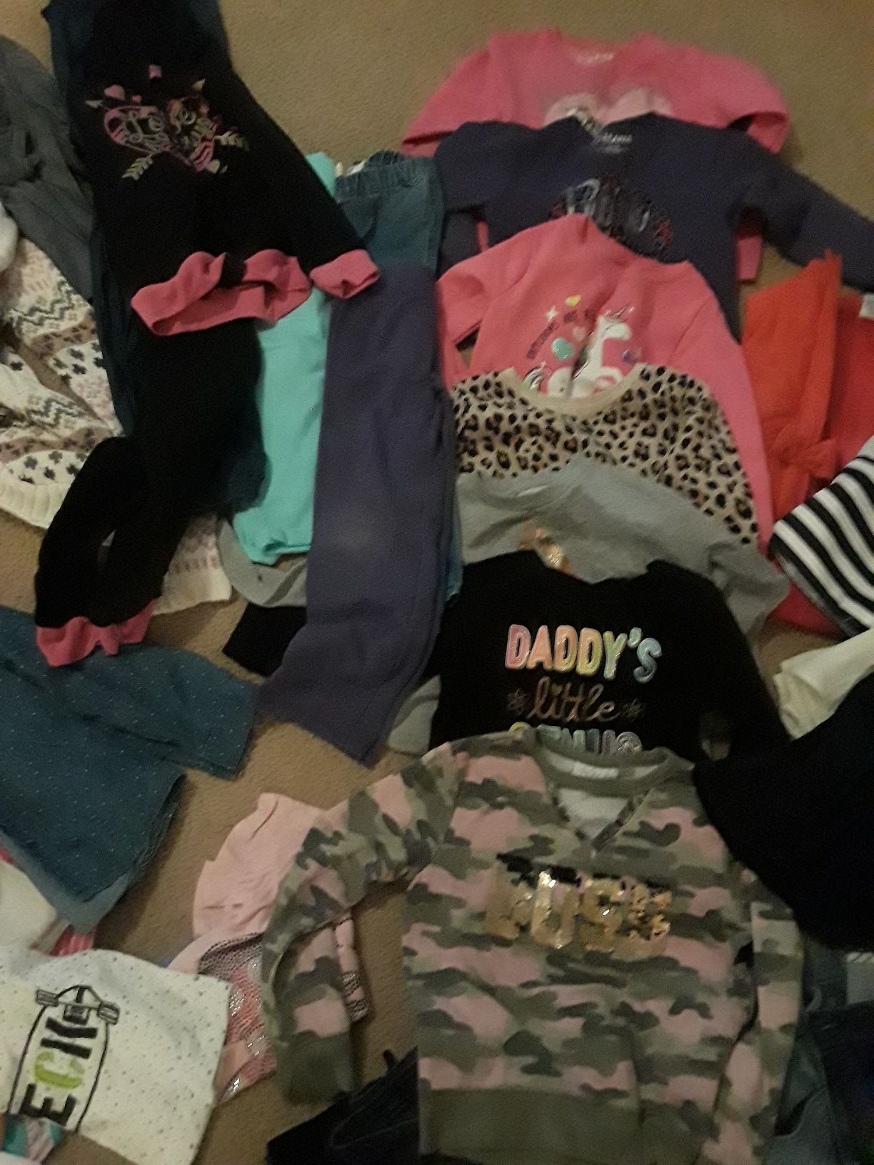Last Weekend Moving Sale/Size 4 - 6 Girls Clothes