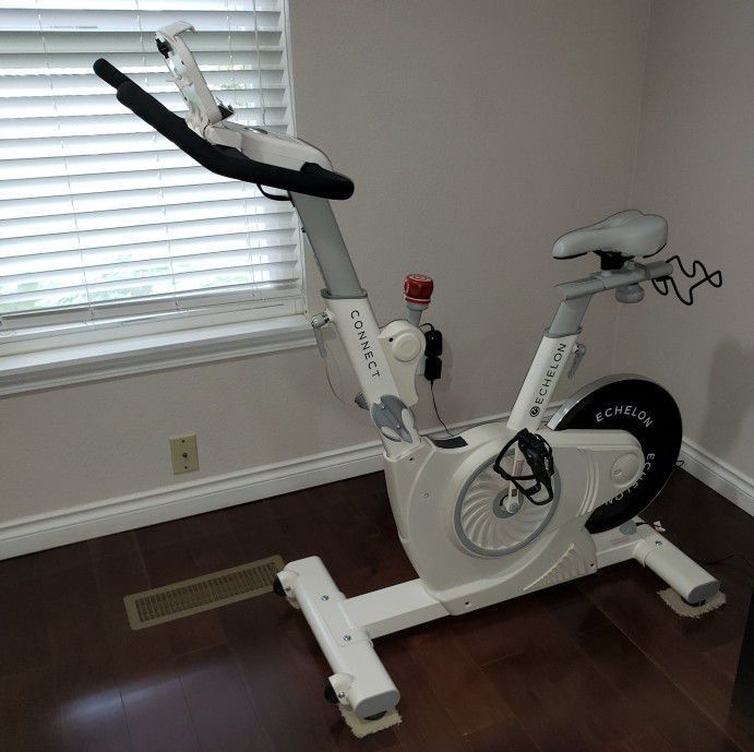 Echelon Exercise Bike