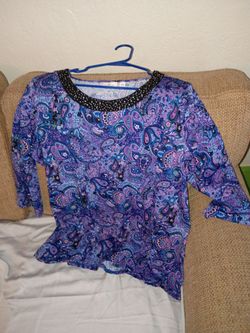Ladies nice dress shirt size pXL cash only