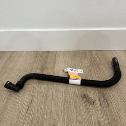 OEM Ford Motorcraft KH562 BC3Z-18472-H Engine Coolant Hose Assembly