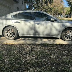 2011 Nissan Maxima