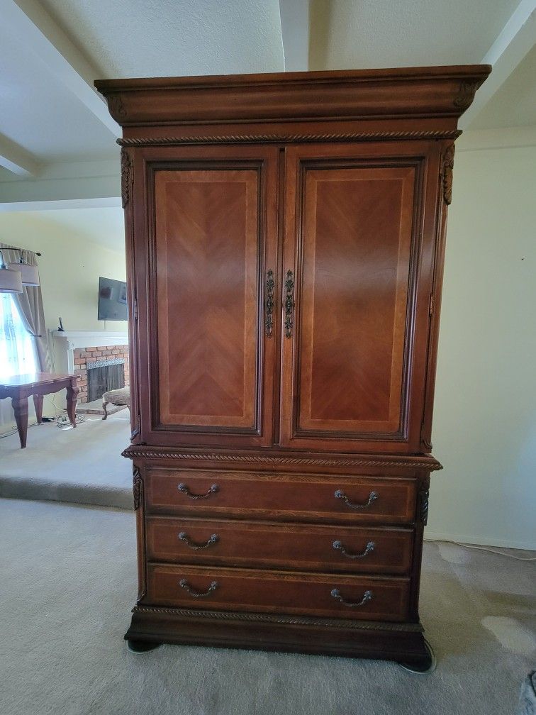 Wardrobe Armoire / TV Cabinet