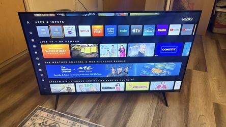 VIZIO 43" Smart TV with Voice Remote - Netflix, Hulu, Disney+, YouTube