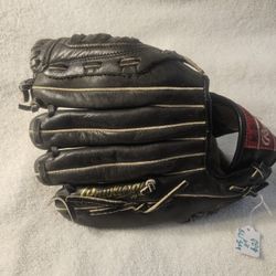 Rawlings Ken Griffey Jr Model RBG90B 11" Black Glove 