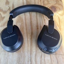 Turtle Beach Headphones / Gaming 