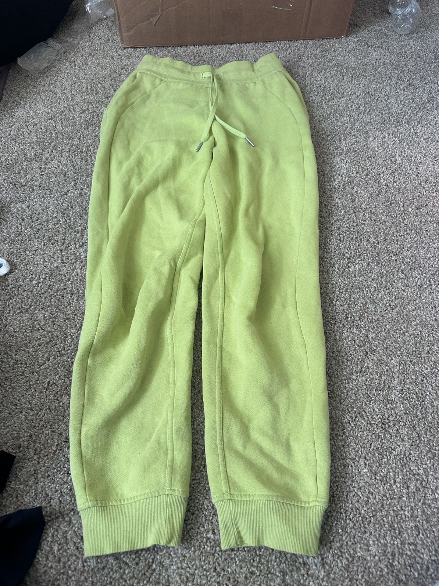 Green Lululemon Scuba Joggers 