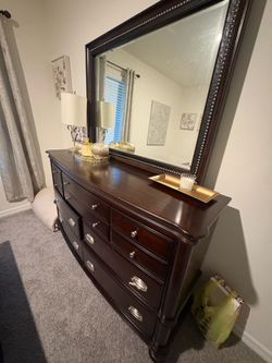 dresser