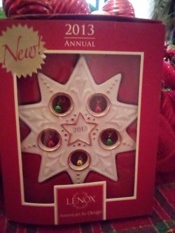 Vintage Lenox Christmas Ornament STAR EXCELLENT CONDITION STILL IN ORIGINAL BOX 2013 Collectable Edition. Box Is Perfect Condition.