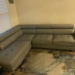 Sectional Sofa 