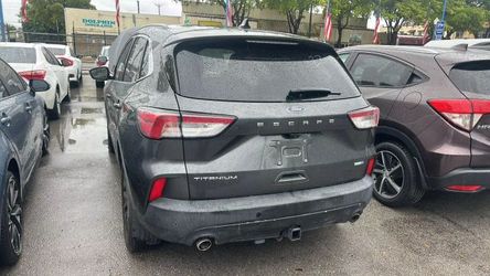 2020 Ford Escape