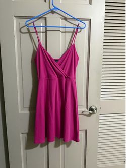 Wild Fable Women's Hot Pink Strappy Mini Sundress V-Neck Sleeveless Size Medium