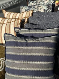 3 Giant DELUX pillows -$15 each 8 Large pillows - $12 each ALL NEW - pick up in Hesperia