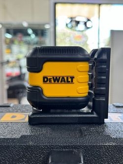 DEWALT GREEN SELF-LEVELING CROSS LINE LASER LEVEL USED