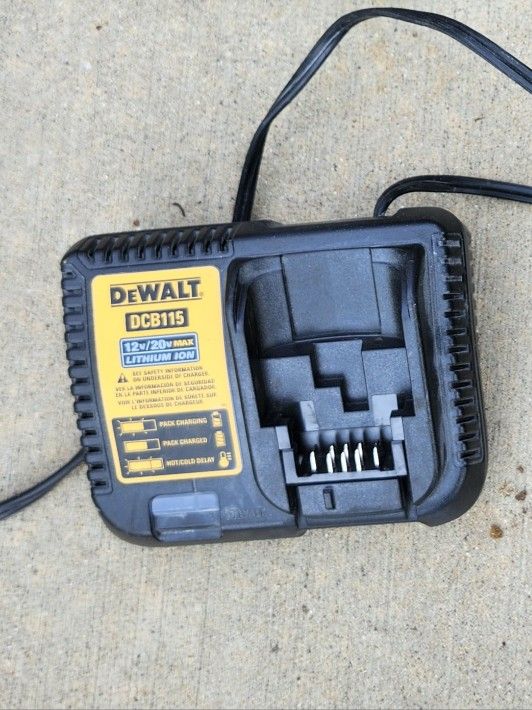 DEWALT DCB115 12V- 20V MAX LITHIUM-ION BATTERY CHARGER