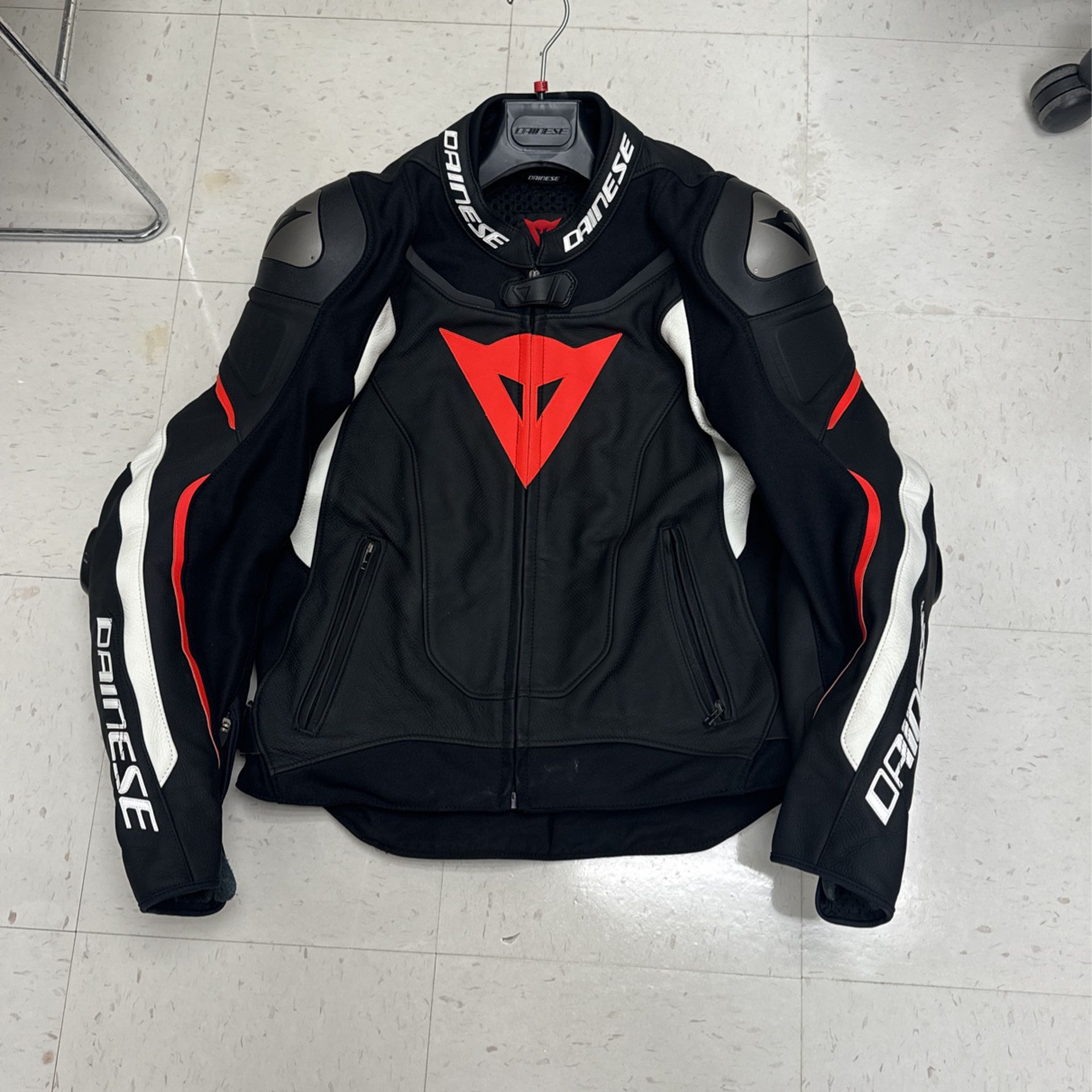 Dainese Super Speed 3 Perforated Leather Jacket Size 52