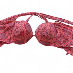 Shade & Shore Bikini Top – New Without Tags
Never worn, excellent condition.