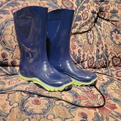 Youth Size 4 