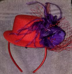 RED HAT HEAD BAND