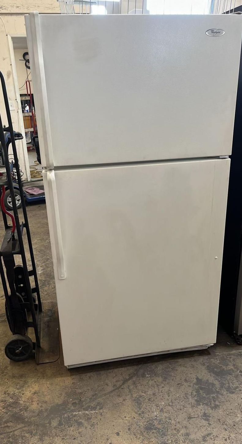 Whirlpool Top Mount White Fridge