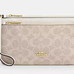 Coach Double Zip Wallet In Signature Canvas  Gold/Sand/Chalk NWT 