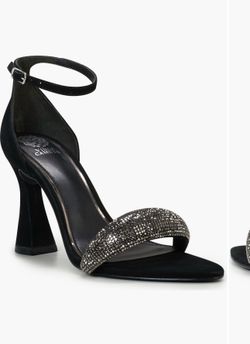 Vince Camuto Heels - Size 7 (Brand New)