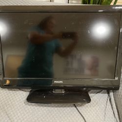 Phillips 32 Inch Tv With New Apple TV Box Added 