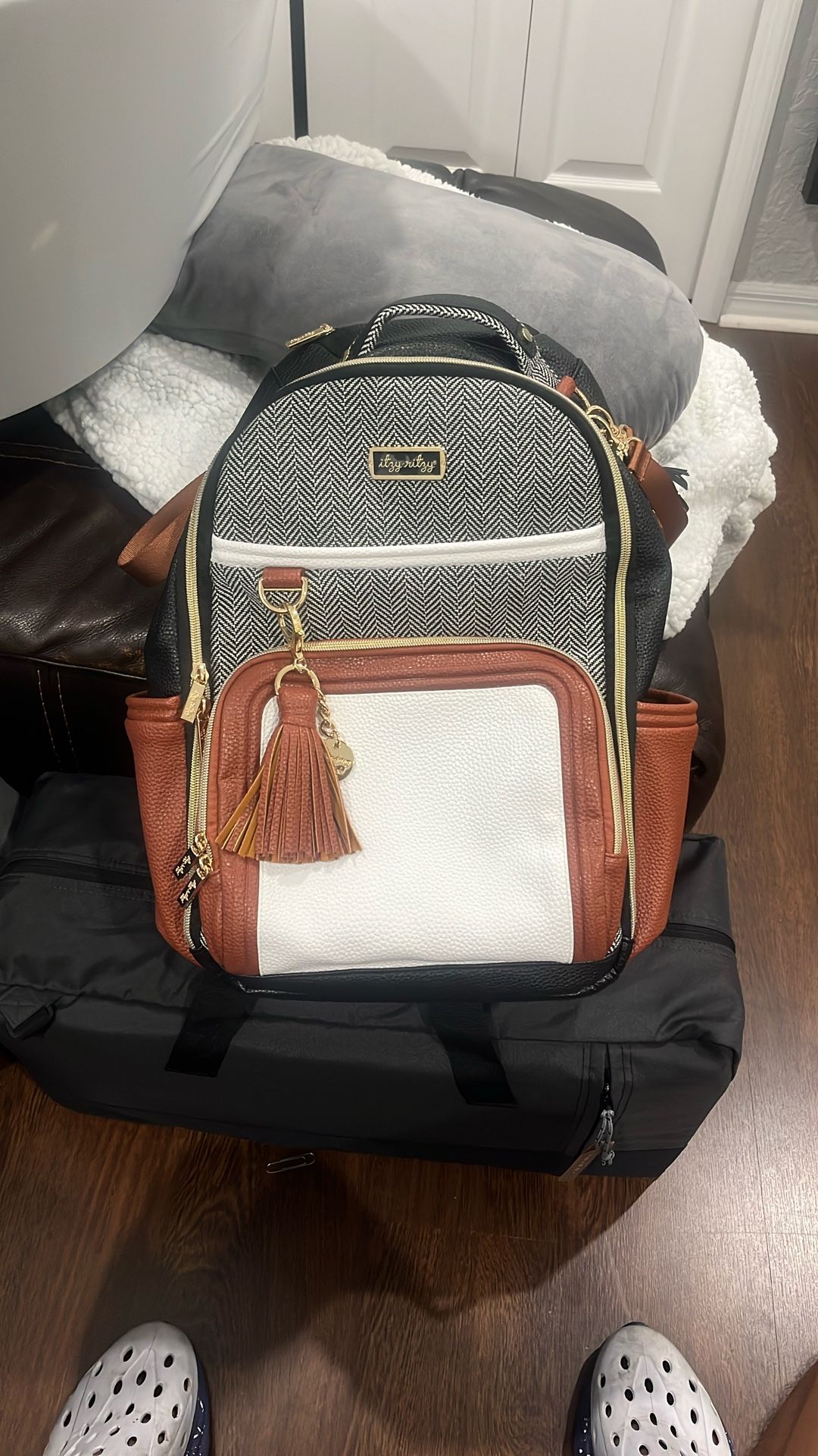 Itzy ritzy Diaper/ travel Bag 