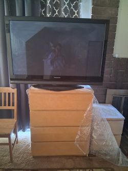 Tv Panasonic And Another Tv