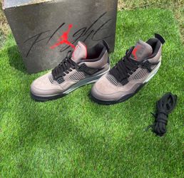 Air Jordan 4 “Taupe Haze” – Men’s Size 10