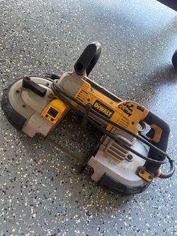 DeWALT Band Saw – Heavy Duty