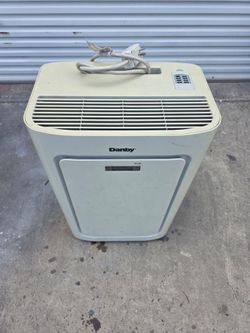 Portable A/C -Danby 8000 BTU $80