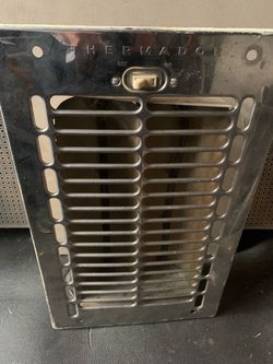 Thermador Wall Heater For Sale $50.00