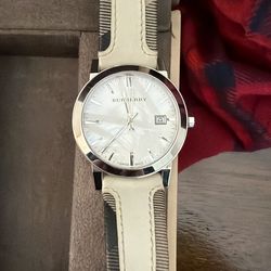 Unisex Burberry watch