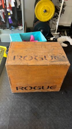 ROGUE Games wood Plyo box 30”x20”x24”
