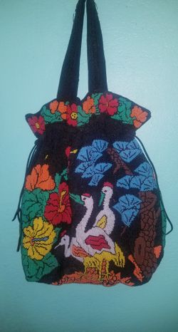 Beautiful Beaded Vintage Hobo Purse....Good Condition!