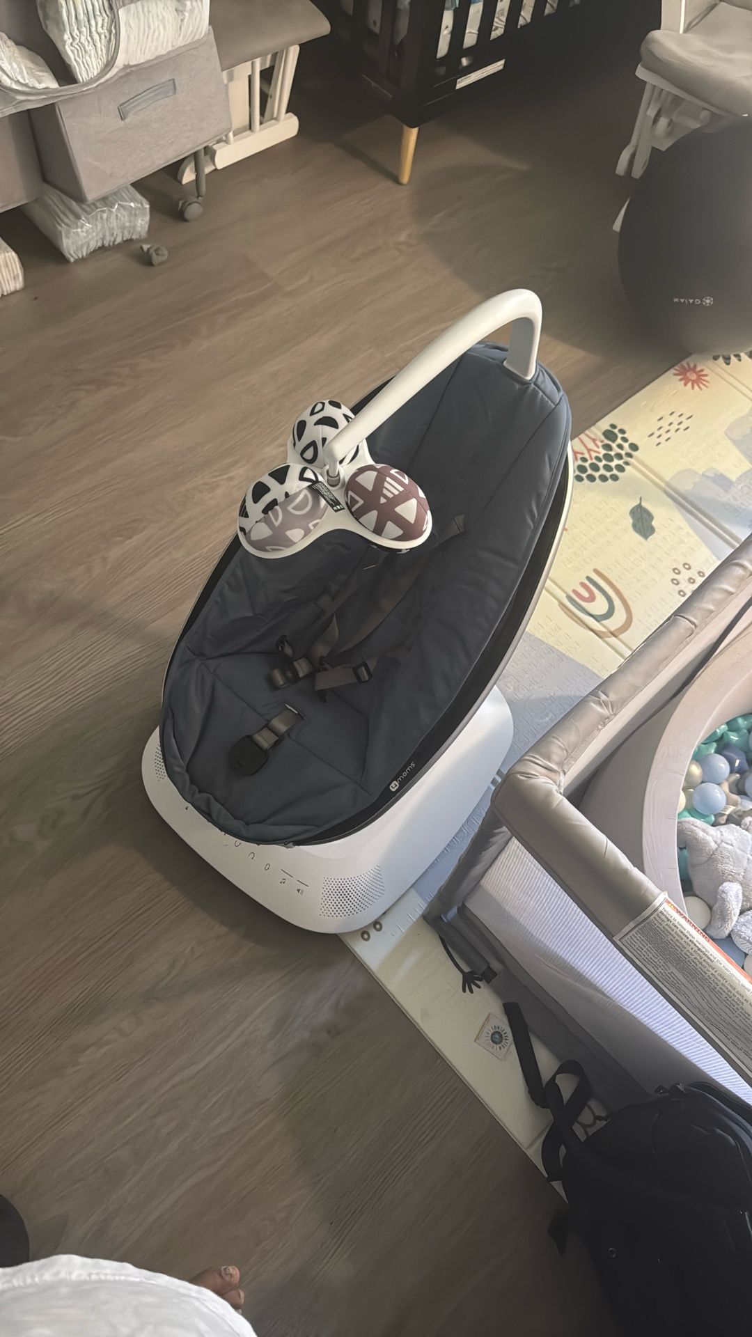 4moms mamaRoo