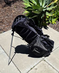 Nicklaus V18 Stand Golf Bag Black/Gray 14-Way Top + Putter Well & 8+ multiple Pockets